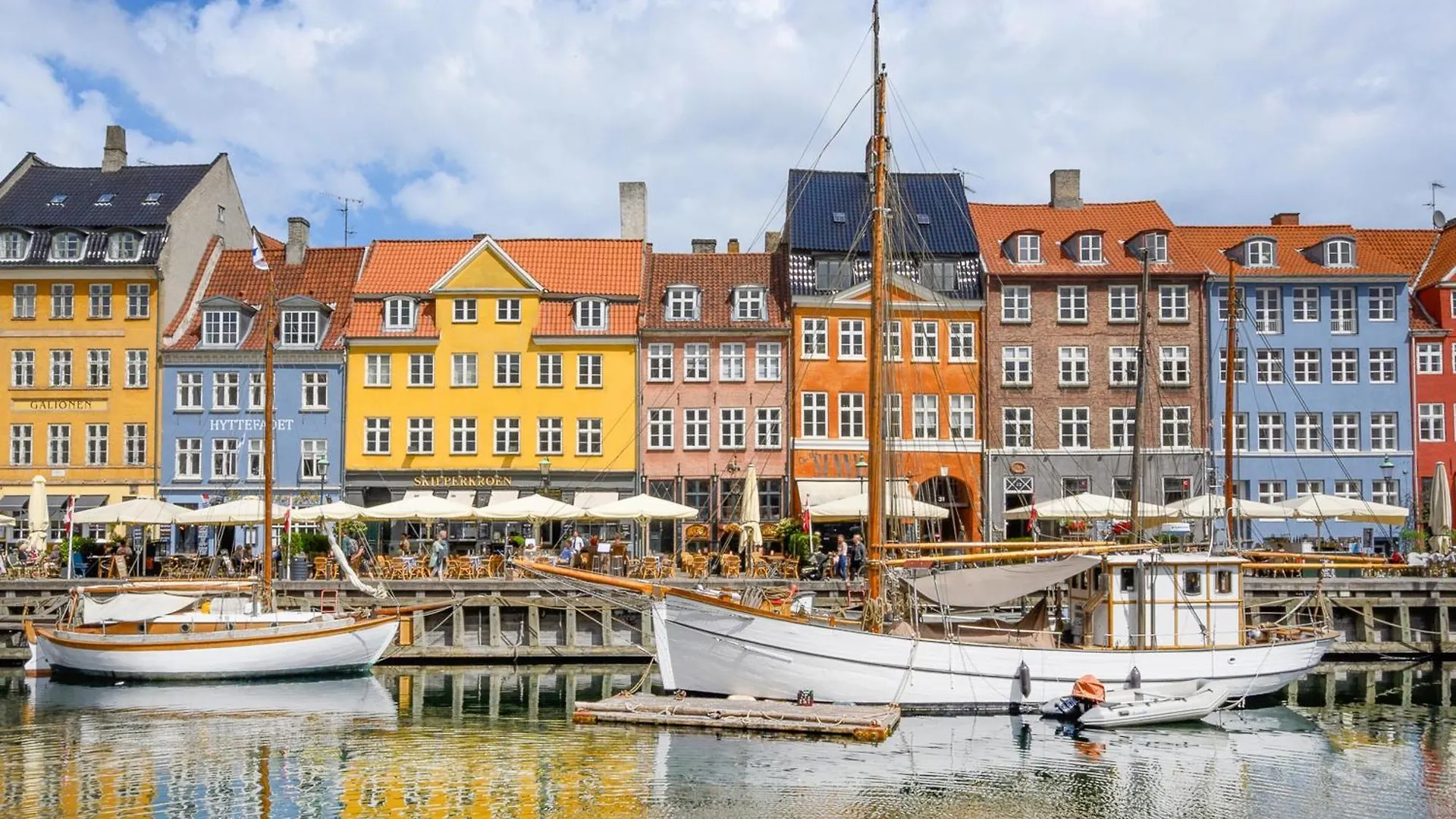 Sanders Square - Spacious Six-Bedroom Apartment Near Amalienborg Copenhagen 0*,  Denmark