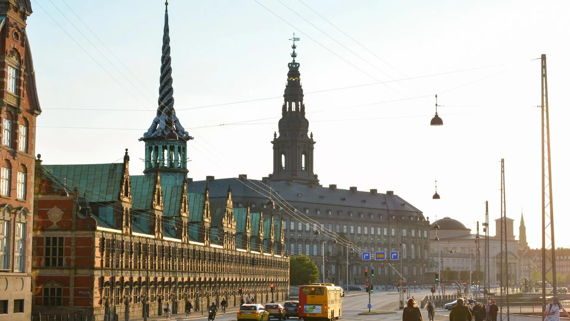 Sanders Square - Spacious Six-Bedroom Apartment Near Amalienborg Copenhagen