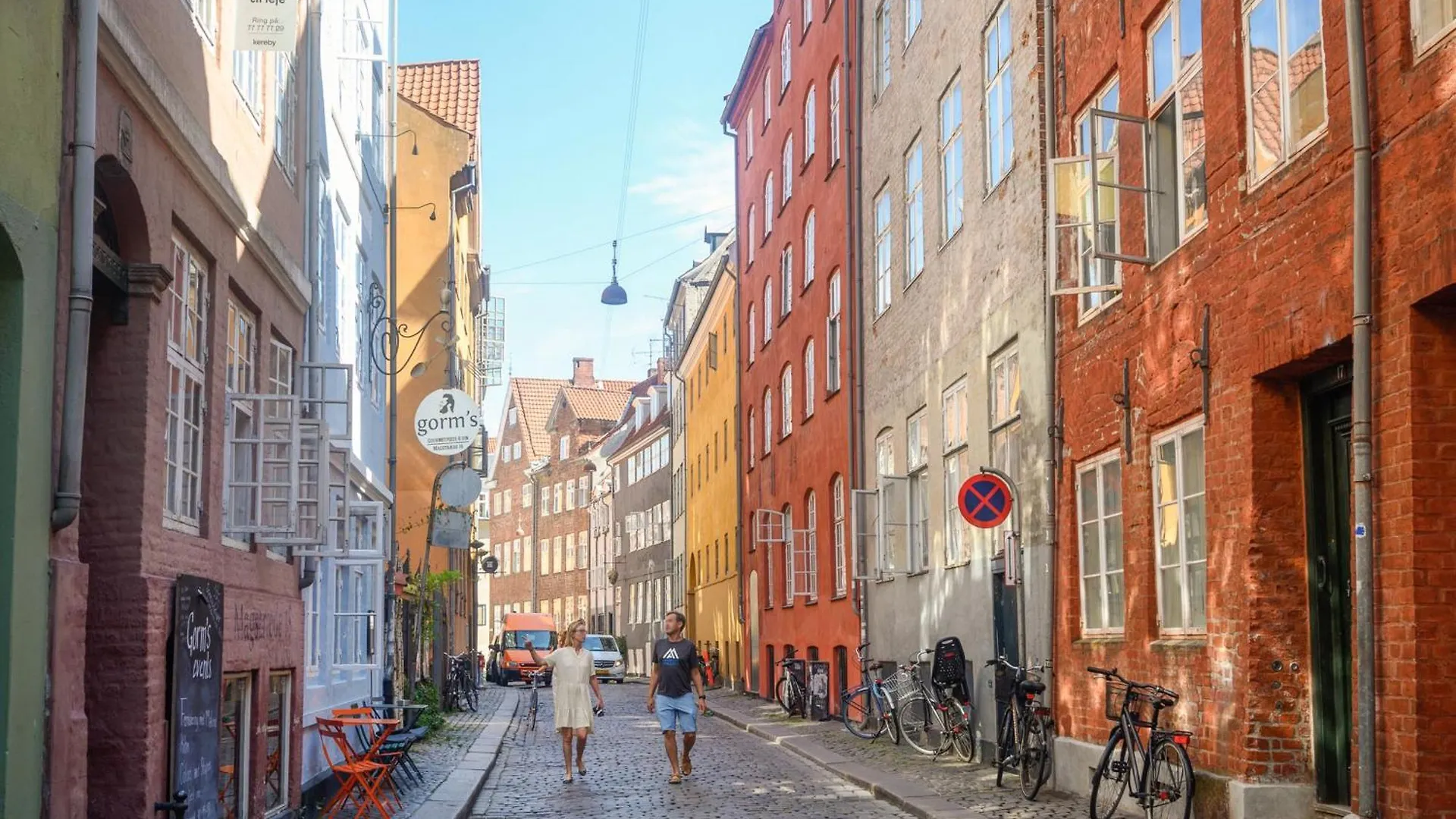 Sanders Square - Spacious Six-Bedroom Apartment Near Amalienborg Copenhagen
