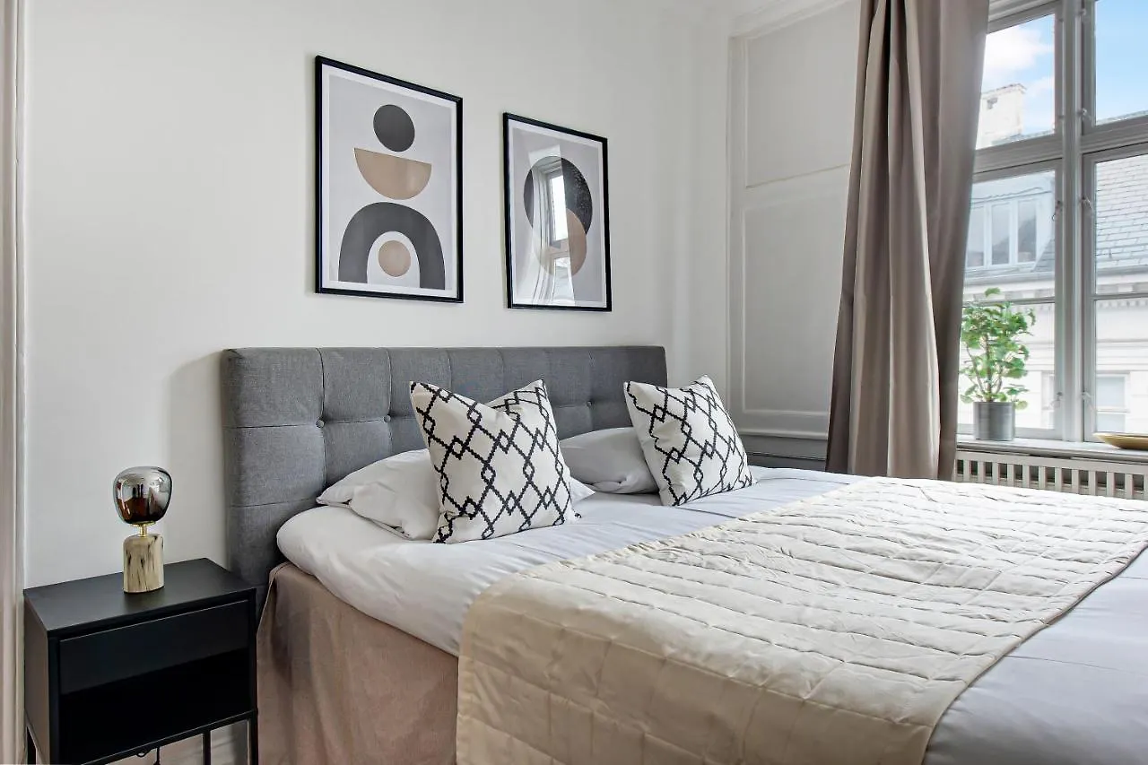 Sanders Square - Spacious Six-Bedroom Apartment Near Amalienborg Kodaň
